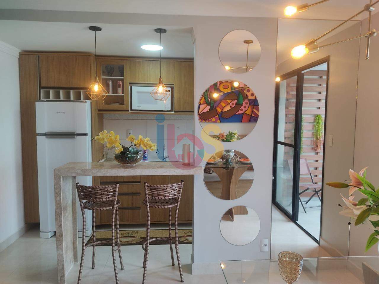 Apartamento à venda com 2 quartos, 63m² - Foto 13