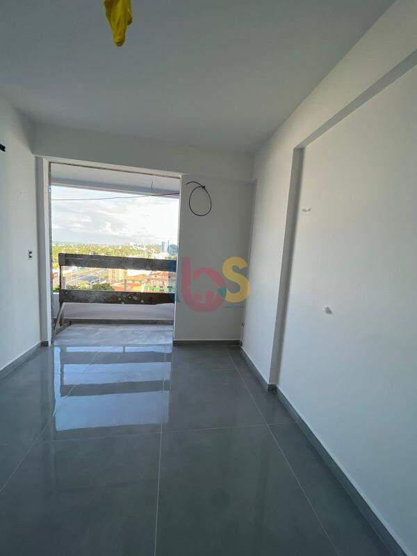 Apartamento à venda com 3 quartos, 85m² - Foto 4