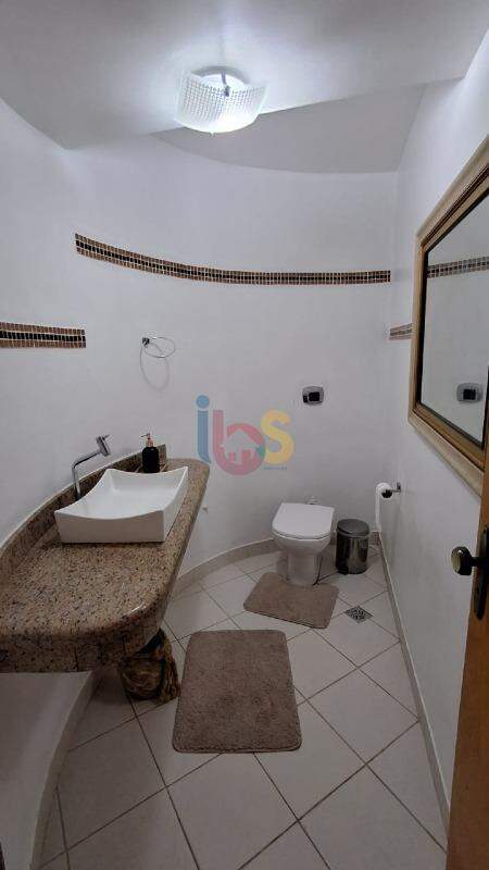 Casa à venda com 3 quartos, 194m² - Foto 13