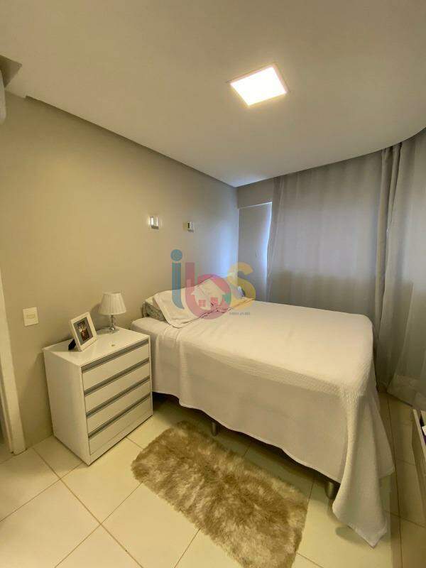 Apartamento à venda com 2 quartos, 70m² - Foto 9