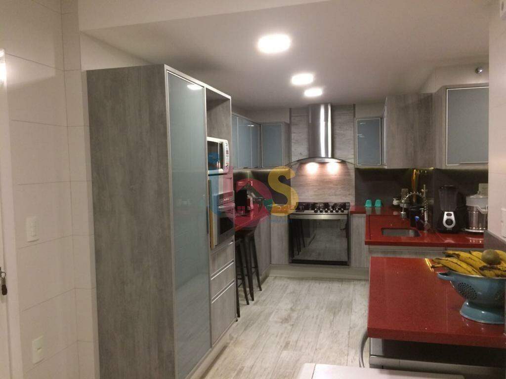 Apartamento à venda com 3 quartos, 145m² - Foto 18