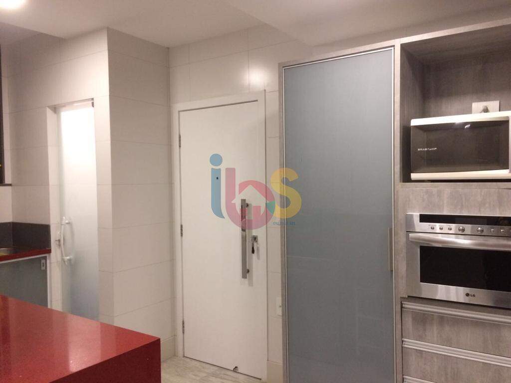 Apartamento à venda com 3 quartos, 145m² - Foto 19