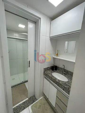 Apartamento à venda com 1 quarto, 50m² - Foto 3