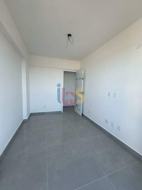 Apartamento à venda com 2 quartos, 85m² - Foto 12