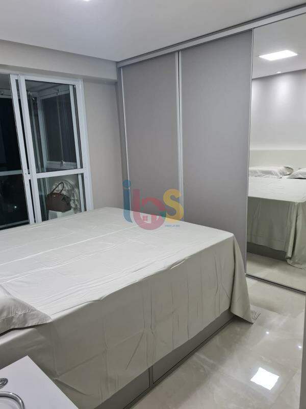 Apartamento à venda com 2 quartos, 70m² - Foto 7