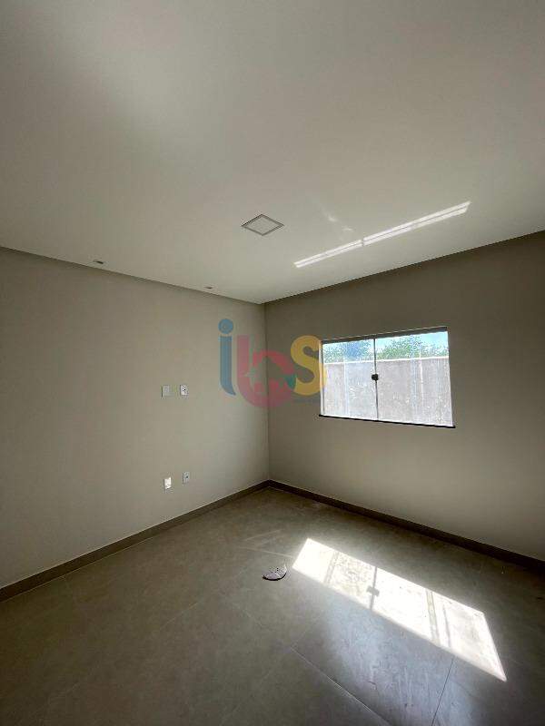 Casa à venda com 3 quartos, 190m² - Foto 25