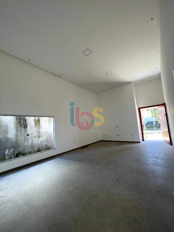 Casa à venda com 3 quartos, 190m² - Foto 16