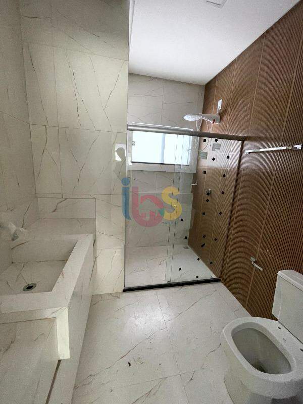 Casa à venda com 3 quartos, 190m² - Foto 18