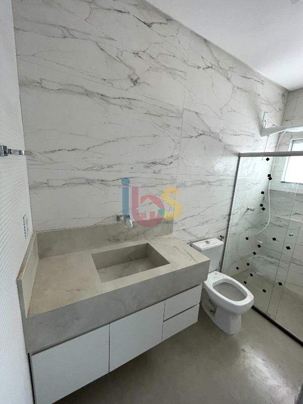 Casa à venda com 3 quartos, 190m² - Foto 19