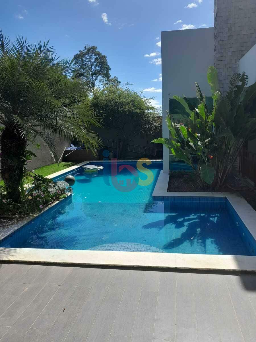 Casa à venda com 4 quartos, 380m² - Foto 14