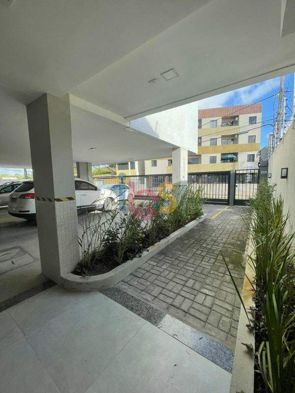 Apartamento à venda com 2 quartos, 63m² - Foto 28