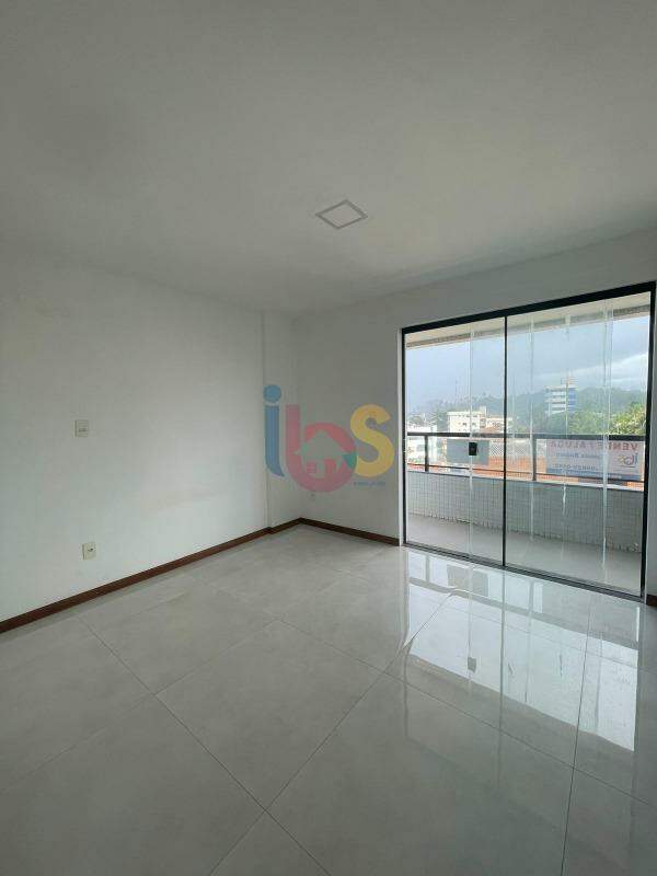 Apartamento à venda com 2 quartos, 63m² - Foto 6