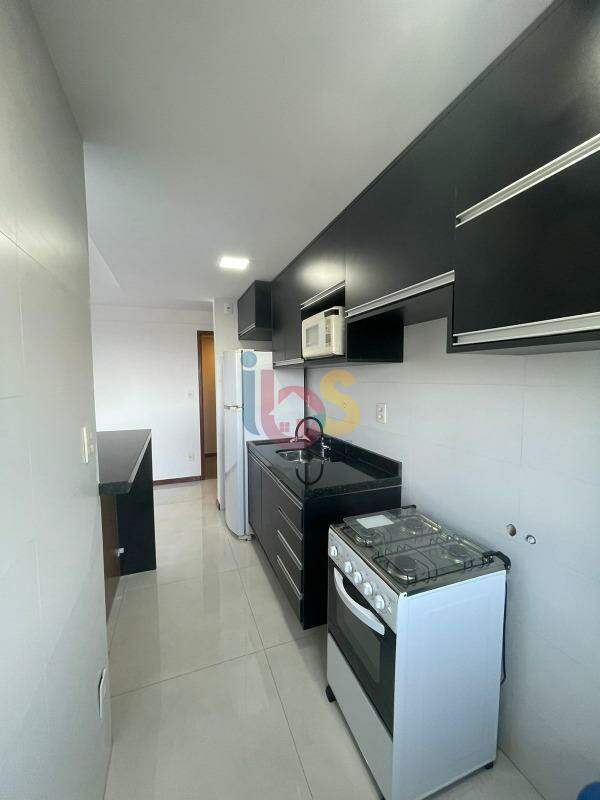 Apartamento à venda com 2 quartos, 63m² - Foto 18