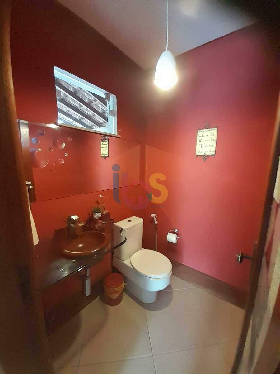 Casa à venda com 3 quartos, 390m² - Foto 5