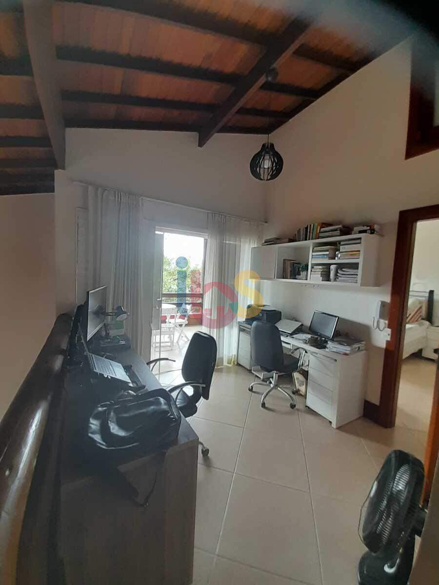 Casa à venda com 3 quartos, 390m² - Foto 9