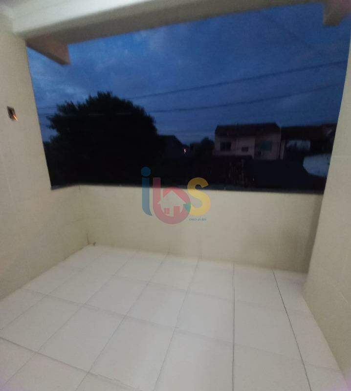 Casa à venda com 6 quartos, 200m² - Foto 17