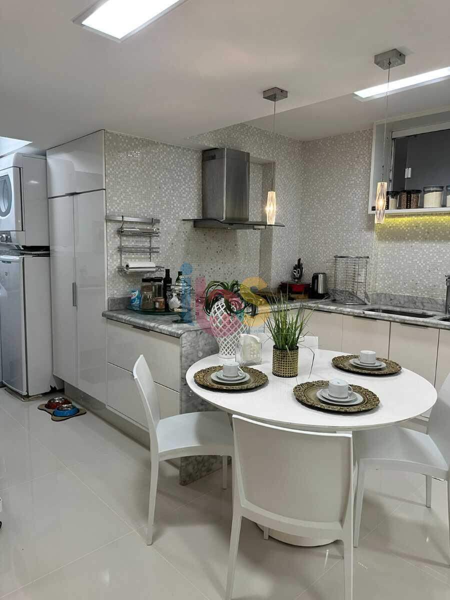 Apartamento à venda com 3 quartos, 165m² - Foto 16