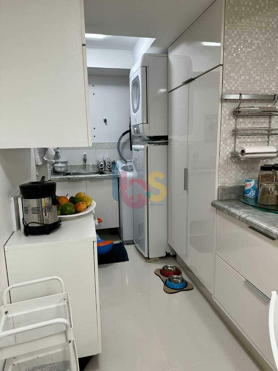 Apartamento à venda com 3 quartos, 165m² - Foto 17