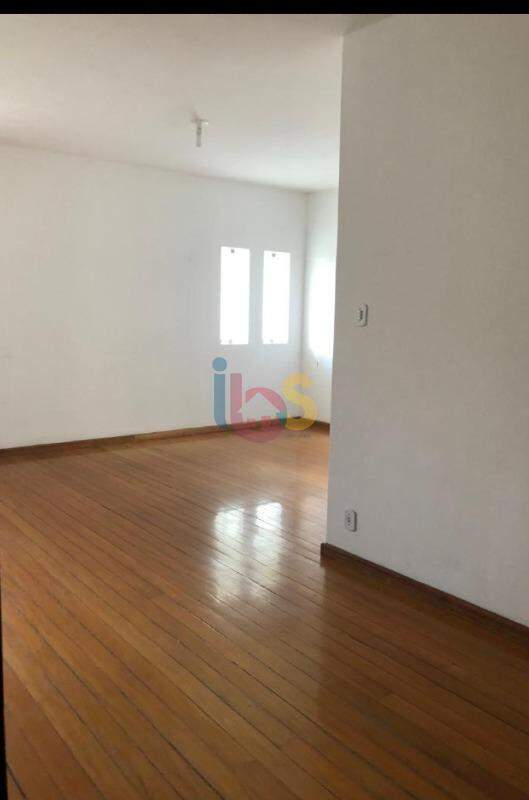 Casa à venda com 4 quartos, 400m² - Foto 7