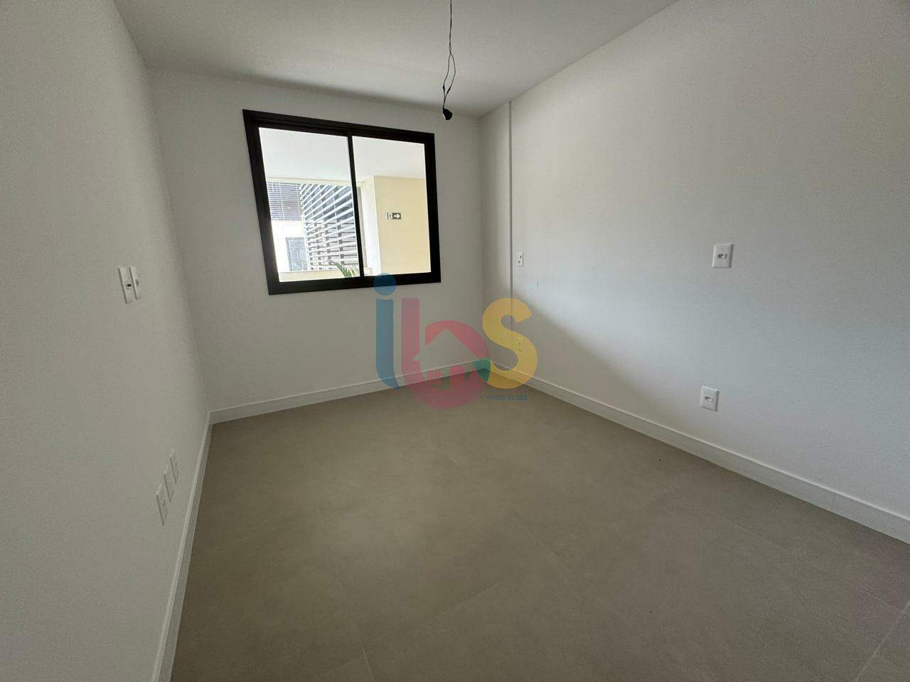 Apartamento à venda com 2 quartos, 102m² - Foto 9