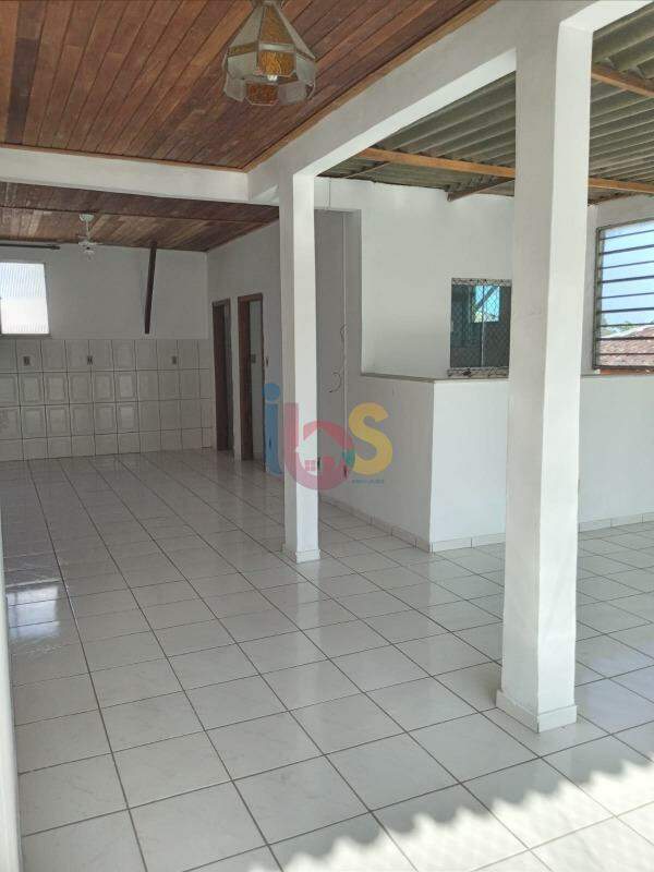 Casa para alugar com 4 quartos, 110m² - Foto 12