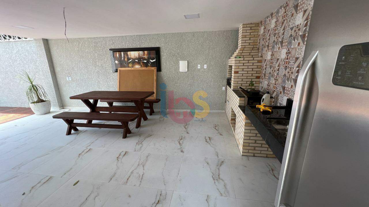 Casa à venda com 3 quartos, 200m² - Foto 42