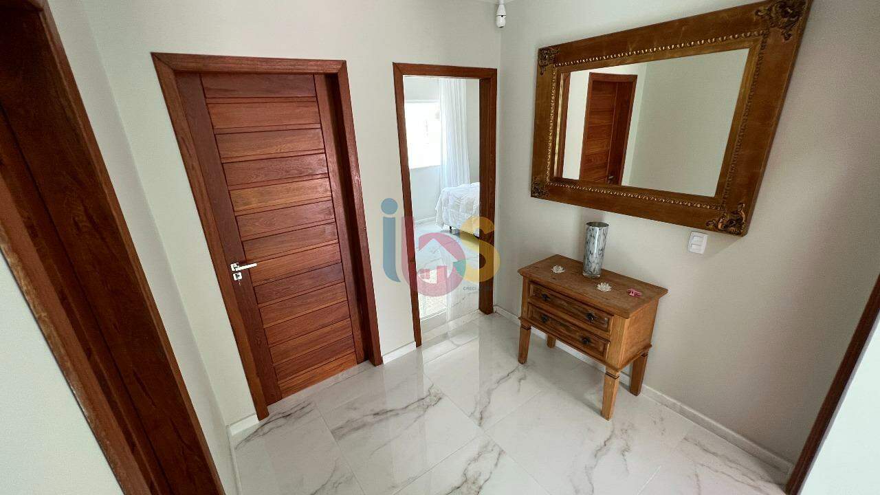 Casa à venda com 3 quartos, 200m² - Foto 20