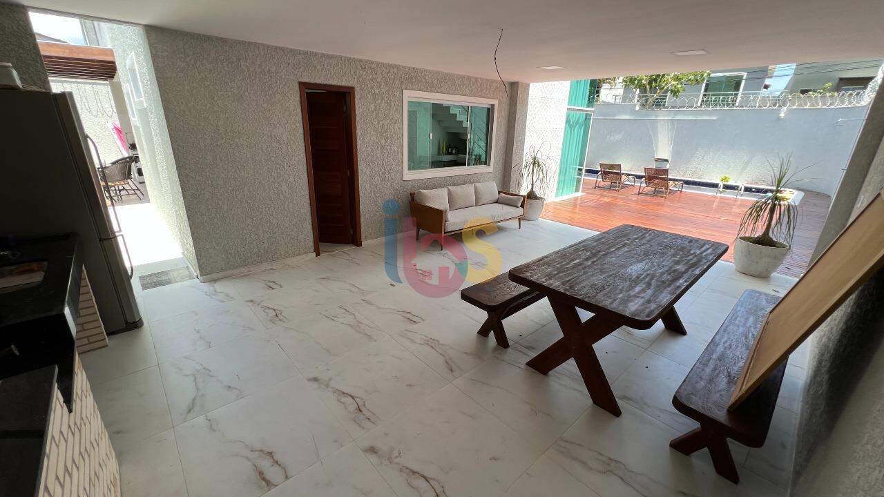 Casa à venda com 3 quartos, 200m² - Foto 41