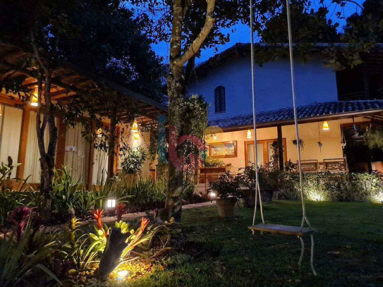 Casa, 3 quartos, 189 m² - Foto 2