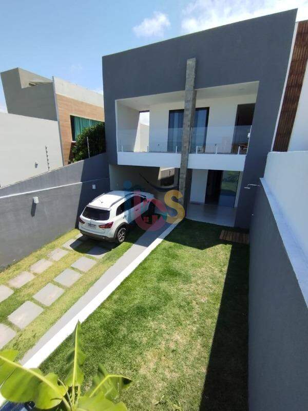 Casa à venda com 3 quartos, 170m² - Foto 1