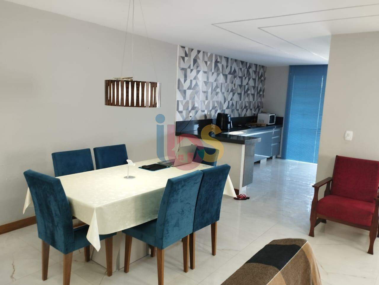 Casa à venda com 3 quartos, 170m² - Foto 8