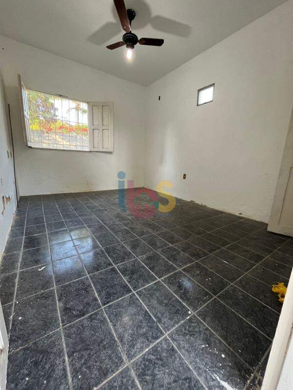 Casa à venda com 3 quartos, 1000m² - Foto 6