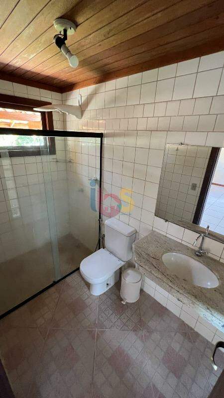 Casa à venda com 4 quartos, 250m² - Foto 31