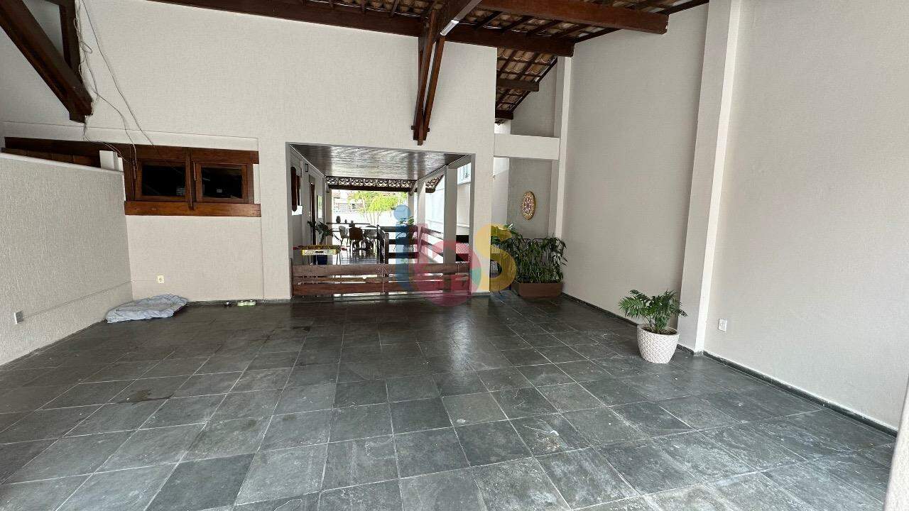 Casa para alugar com 4 quartos, 500m² - Foto 15