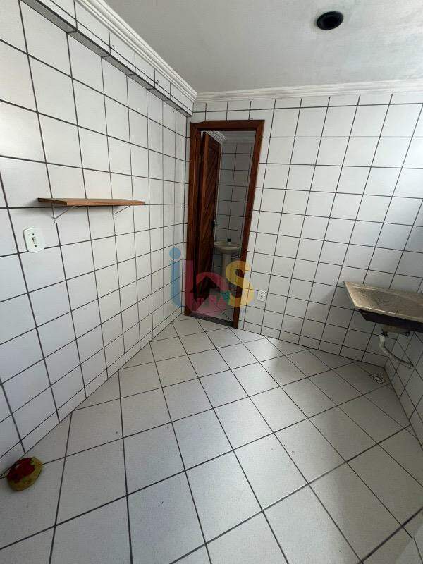 Apartamento à venda com 2 quartos, 77m² - Foto 14