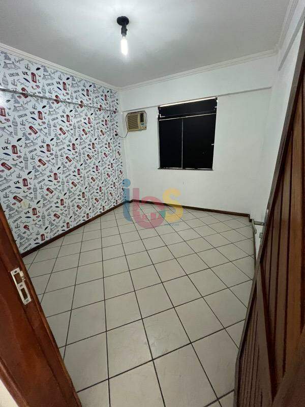 Apartamento à venda com 2 quartos, 77m² - Foto 11