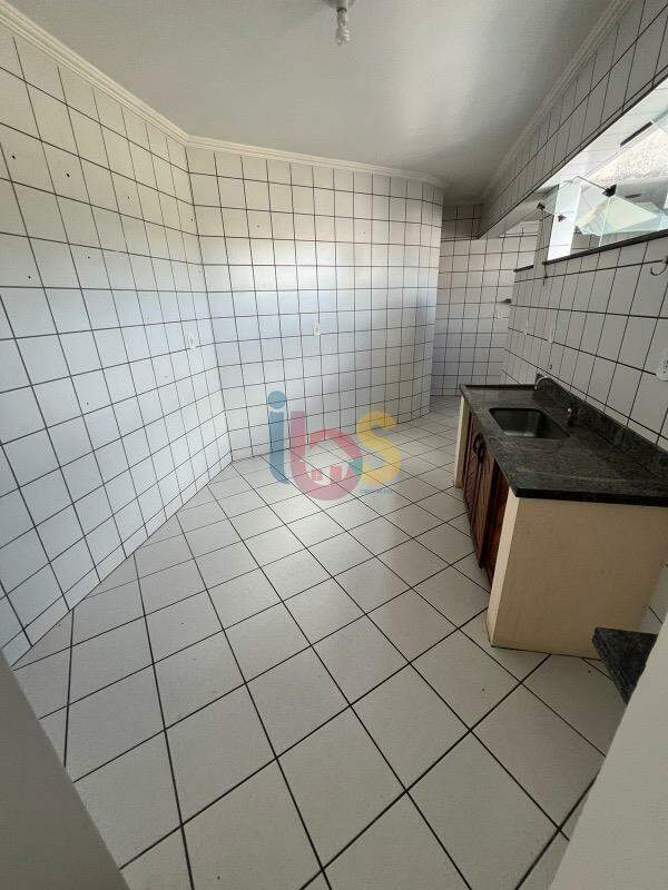 Apartamento à venda com 2 quartos, 77m² - Foto 13