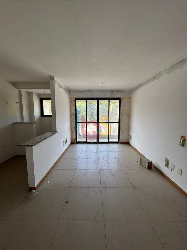 Apartamento à venda com 2 quartos, 58m² - Foto 7