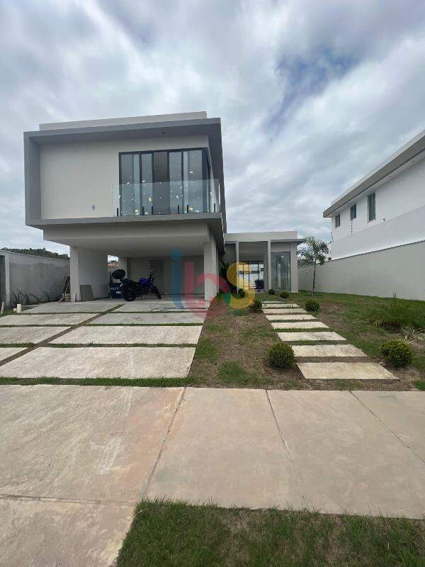 Casa à venda com 5 quartos, 330m² - Foto 1