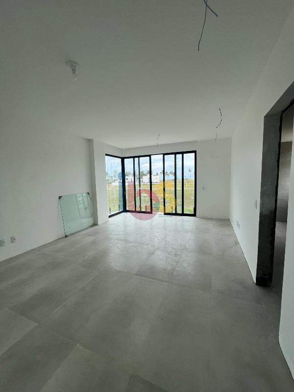 Casa à venda com 5 quartos, 330m² - Foto 8