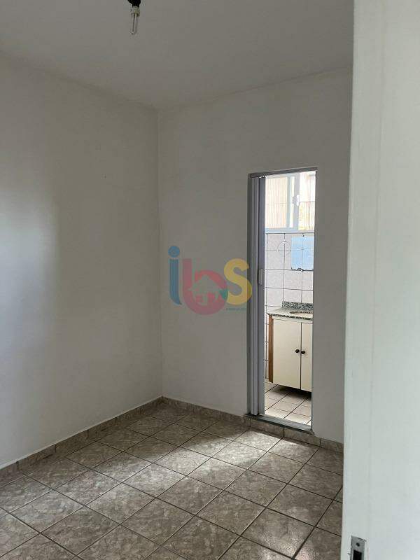 Apartamento à venda com 3 quartos, 150m² - Foto 8