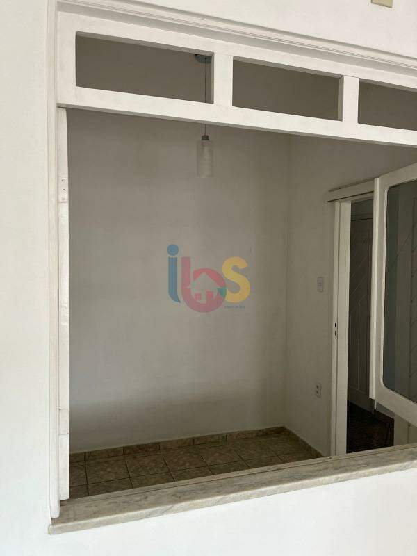 Apartamento à venda com 3 quartos, 150m² - Foto 9