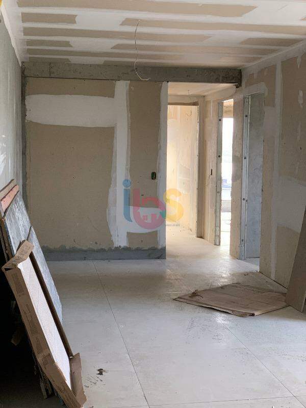 Apartamento à venda com 2 quartos, 94m² - Foto 7