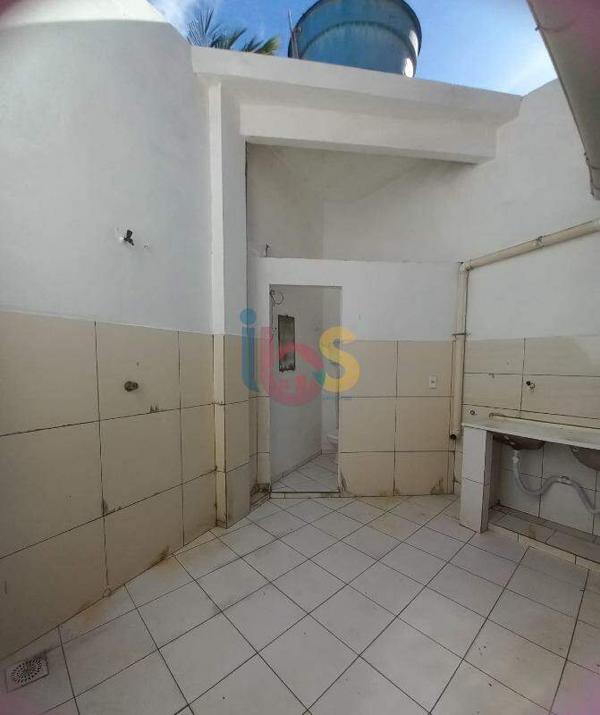 Casa à venda com 2 quartos, 97m² - Foto 14