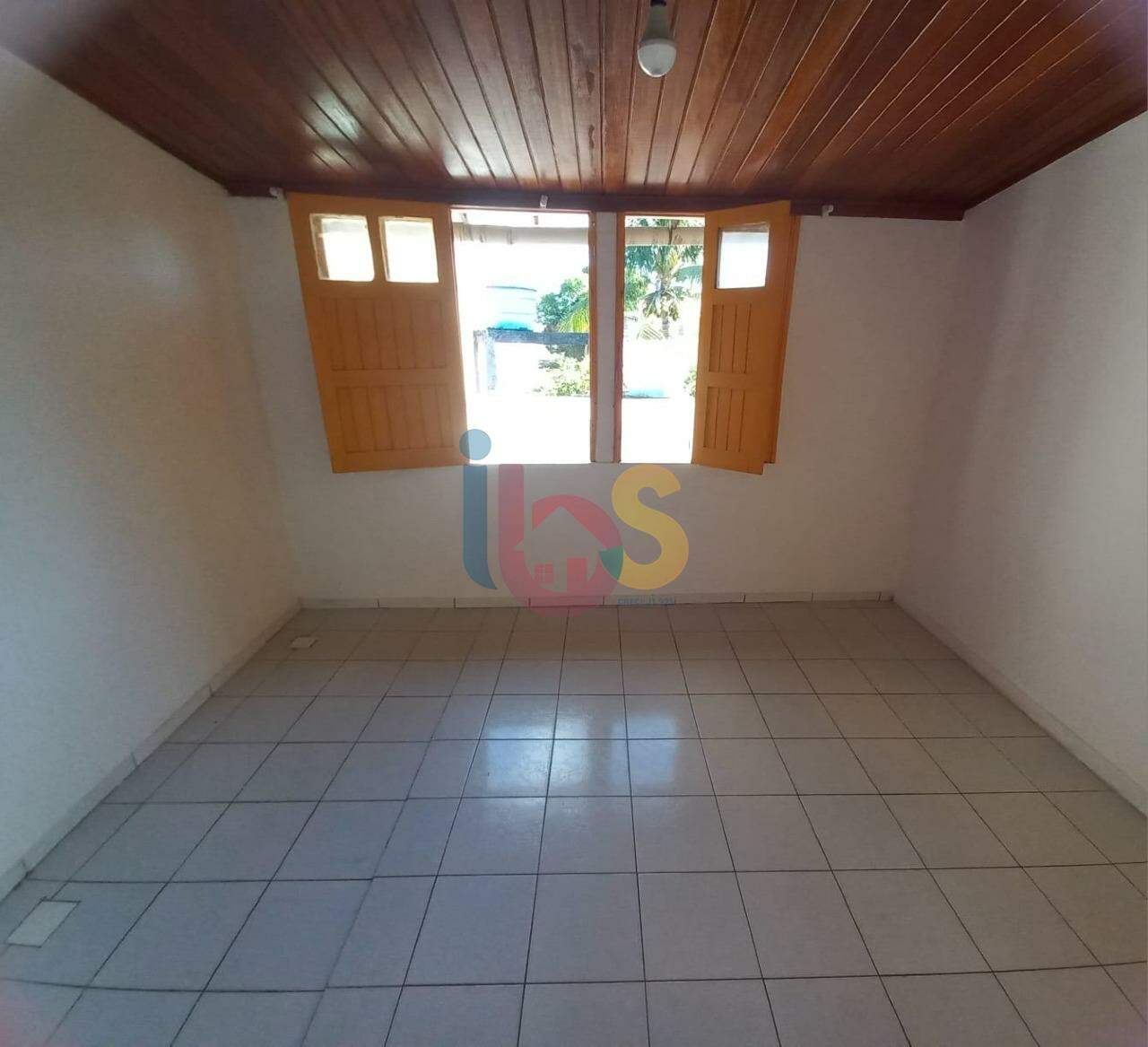 Casa à venda com 2 quartos, 97m² - Foto 5