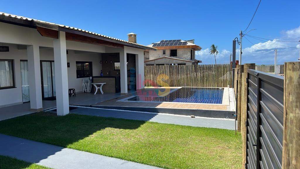 Casa à venda com 6 quartos, 230m² - Foto 8