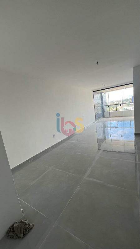 Apartamento à venda com 3 quartos, 91m² - Foto 8