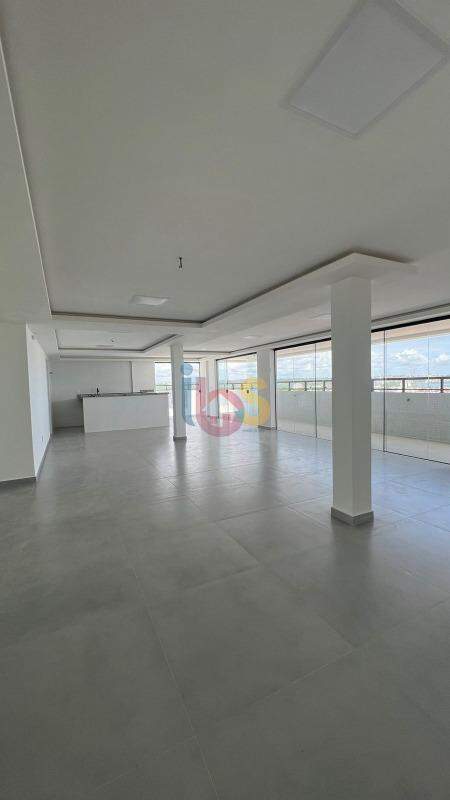 Apartamento à venda com 3 quartos, 91m² - Foto 2