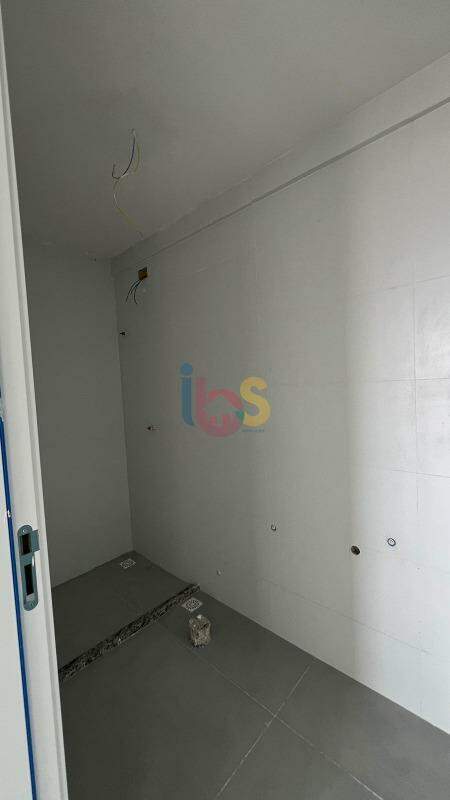 Apartamento à venda com 3 quartos, 91m² - Foto 7