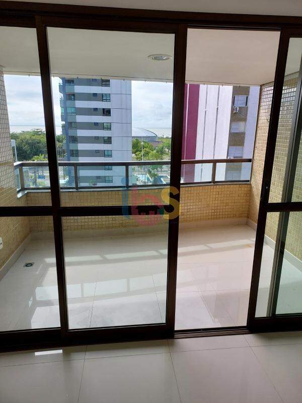 Apartamento à venda com 3 quartos, 100m² - Foto 4